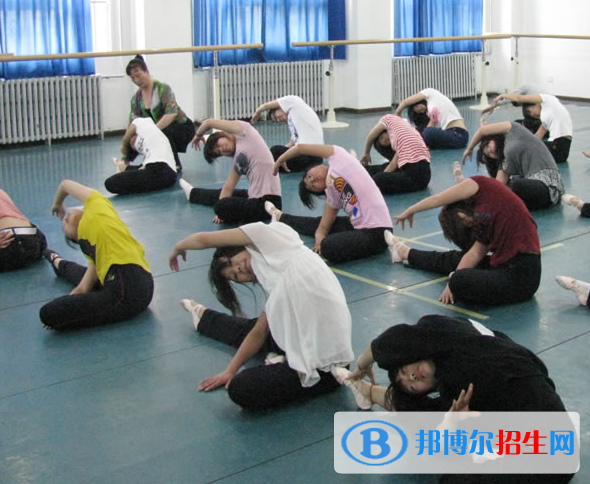 達州工貿(mào)職業(yè)技術(shù)學(xué)校2022年招生辦聯(lián)系電話