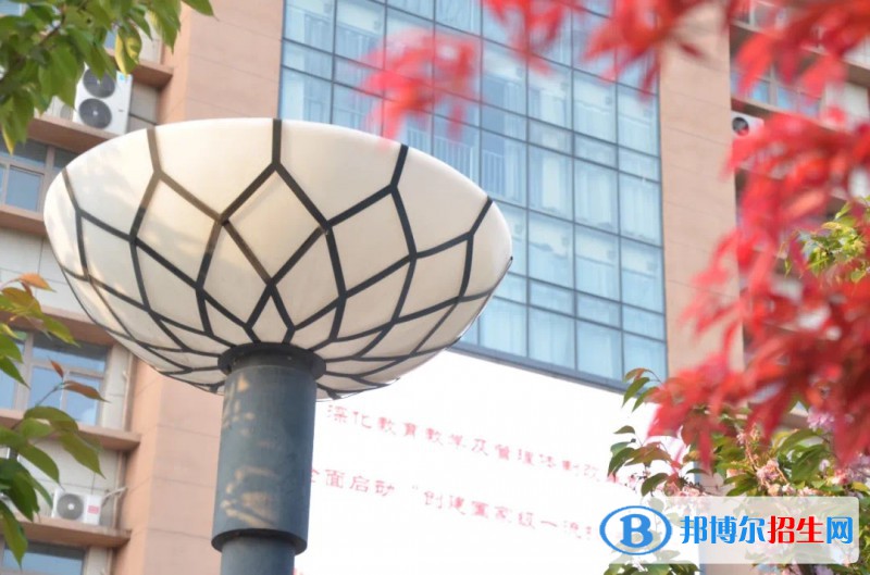 徐州技師學(xué)院2022年招生辦聯(lián)系電話