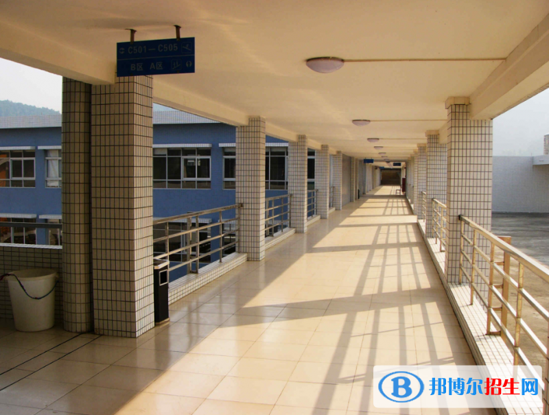 銅川市職業(yè)中等專業(yè)學校2022年招生辦聯(lián)系電話