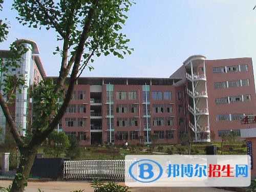 元陽縣民族職業(yè)高級(jí)中學(xué)2022年有哪些專業(yè)