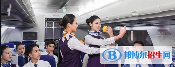河北2022年女生讀航空服務(wù)學(xué)校學(xué)什么專業(yè)好