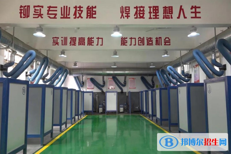 徐州機(jī)電技師學(xué)院2022年報(bào)名條件、招生要求、招生對象