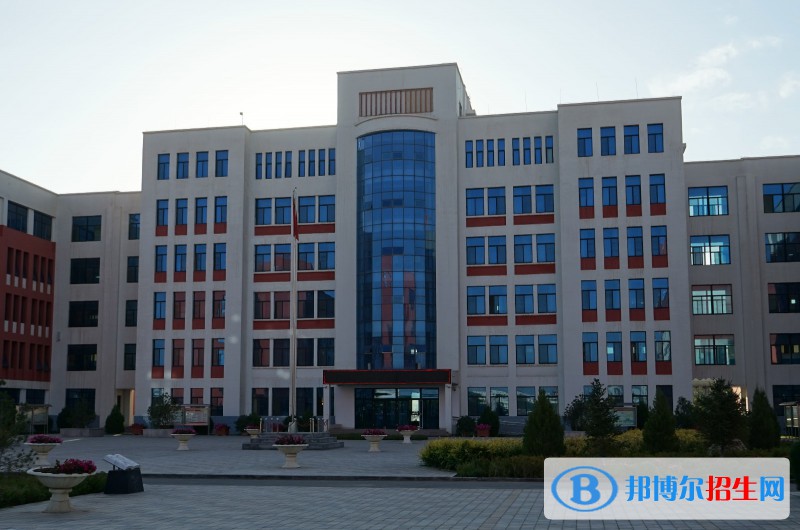 酒泉工貿(mào)中等專業(yè)學校2022年招生辦聯(lián)系電話