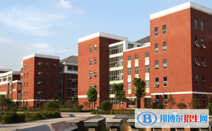 河北2022年女生讀什么幼師學校好