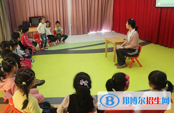 河北2022年幼師學(xué)校中專升大?？际裁? width=