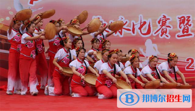 通渭縣職業(yè)中等專業(yè)學(xué)校2022年學(xué)費(fèi)，收費(fèi)多少