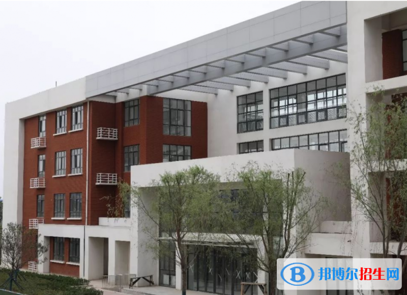 大姚縣職業(yè)教育中心2022年招生辦聯(lián)系電話
