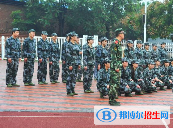 達(dá)州萼山職業(yè)技術(shù)學(xué)校2022年學(xué)費(fèi)、收費(fèi)多少