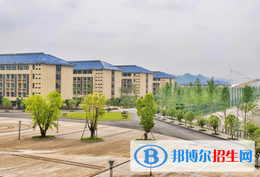 達(dá)州百島湖職業(yè)技術(shù)學(xué)校2022年報(bào)名條件、招生要求、招生對象