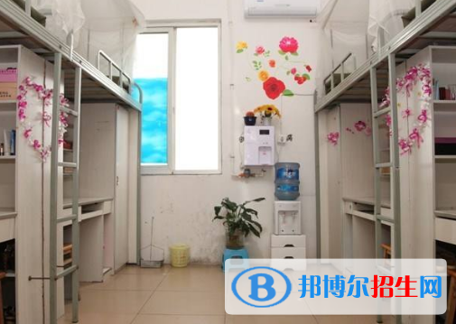揚州文化藝術(shù)學(xué)校2022年宿舍條件
