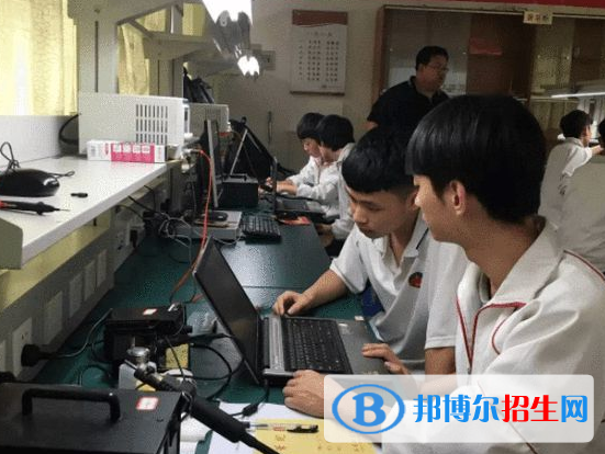 達縣堡子初級中學2022年有哪些專業(yè)