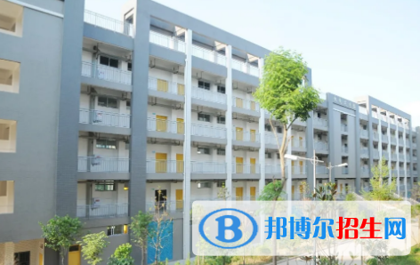 云南省財貿(mào)學(xué)校2022年報名條件、招生要求、招生對象