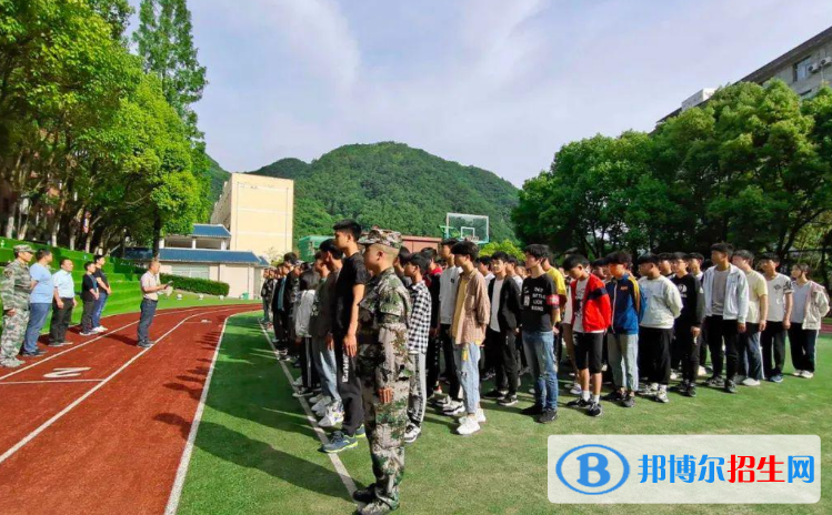 平利職業(yè)教育中心2022年報名條件、招生對象