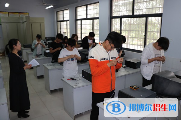 萬源第二職業(yè)高級(jí)中學(xué)2022年招生錄取分?jǐn)?shù)線