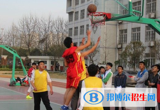 連云港市體育運動學(xué)校報名條件、招生要求、招生對象