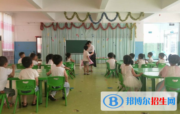 河北2022年讀幼師學校多少錢