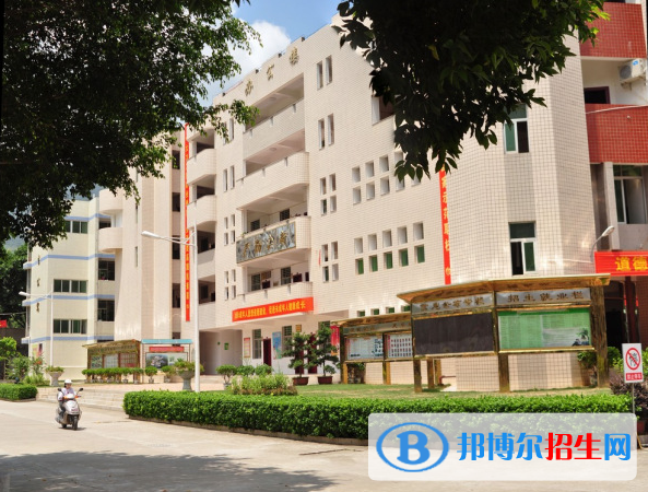 重慶市松溉中等職業(yè)技術(shù)學(xué)校2022年報名條件、招生要求、招生對象