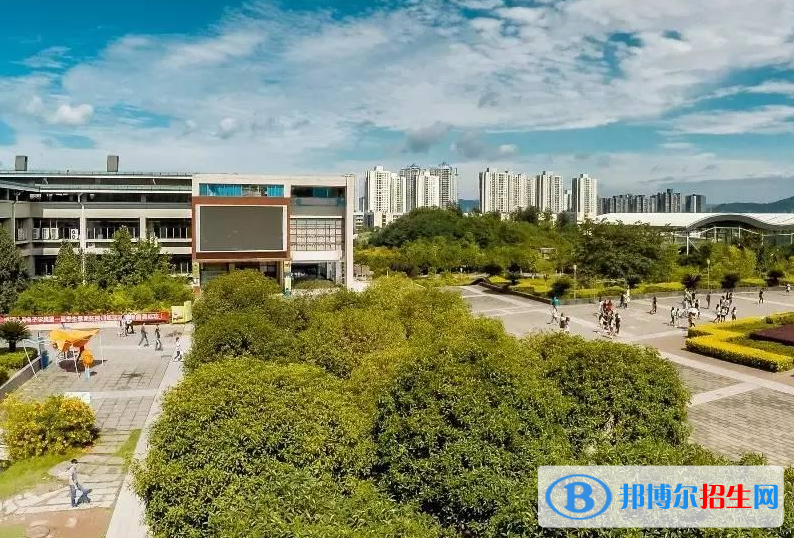 重慶市石柱土家族自治縣第一職業(yè)學(xué)校怎么樣、好不好