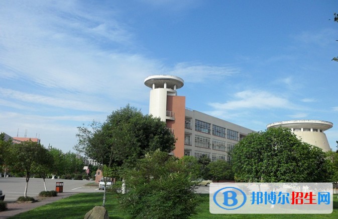 隆昌縣城關(guān)職業(yè)中學(xué)2022年招生簡(jiǎn)章 