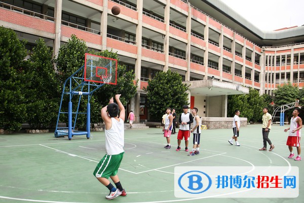 隆昌縣石燕職業(yè)中學(xué)2022年招生簡章 