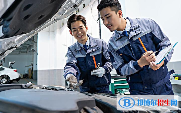 甘肅2022年汽修學校都有哪些專業(yè)好