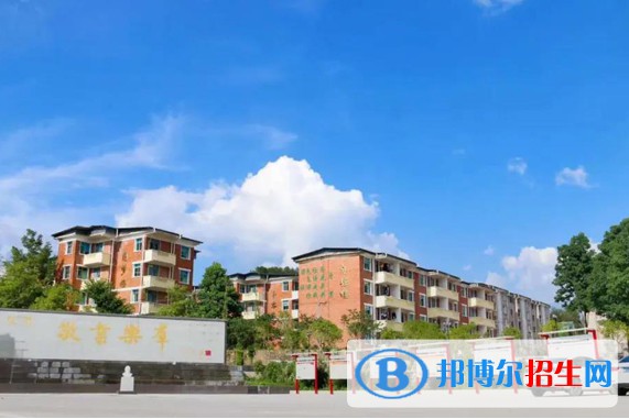 src=http://qirb.com.cn/skin/zhaosheng/image/nopic.gif
