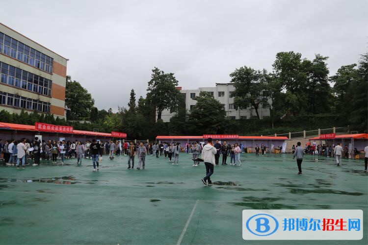 src=http://qirb.com.cn/skin/zhaosheng/image/nopic.gif
