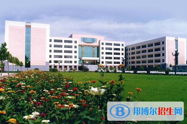 石家莊高級技工學(xué)校2022年報名條件、招生要求、招生對象
