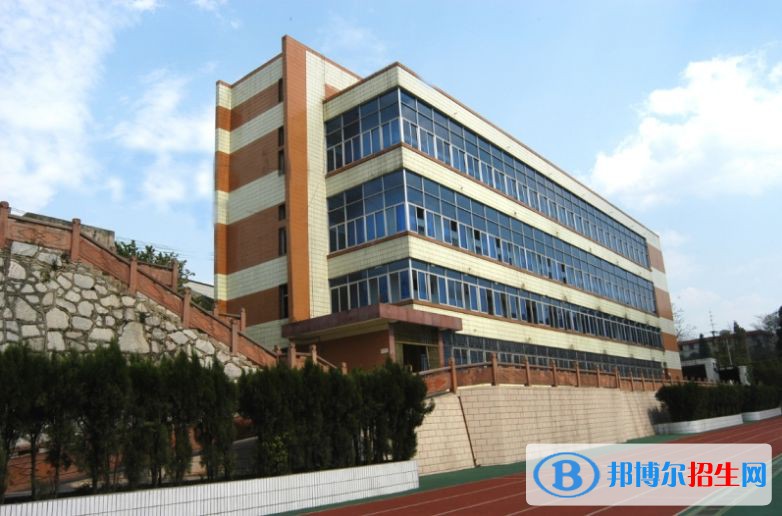 src=http://qirb.com.cn/skin/zhaosheng/image/nopic.gif
