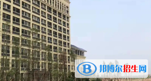 貴陽(yáng)2022年大專(zhuān)和中專(zhuān)有什么區(qū)別
