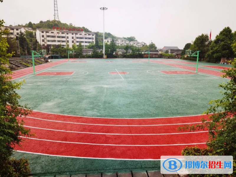 src=http://qirb.com.cn/skin/zhaosheng/image/nopic.gif