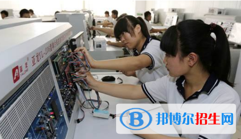 張家口技工學(xué)校2022年報(bào)名條件、招生要求、招生對(duì)象