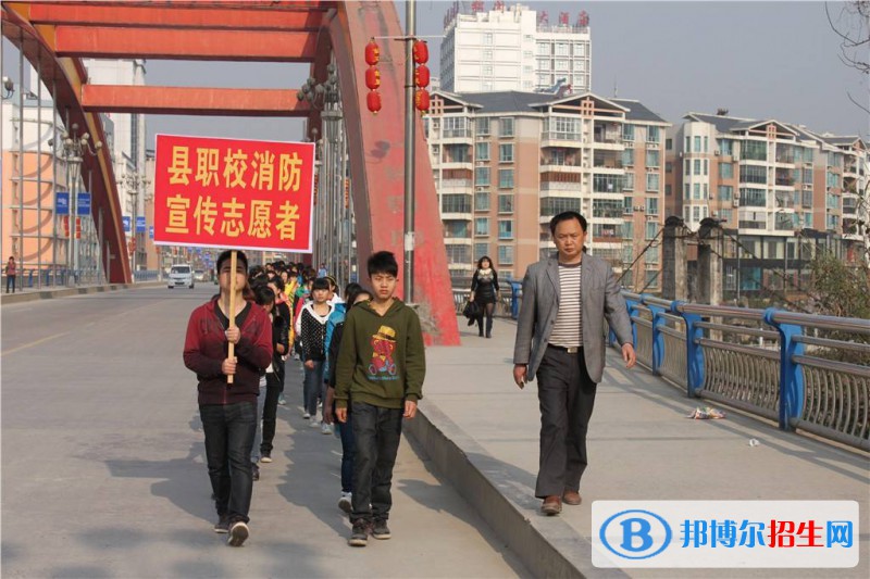 src=http://qirb.com.cn/skin/zhaosheng/image/nopic.gif