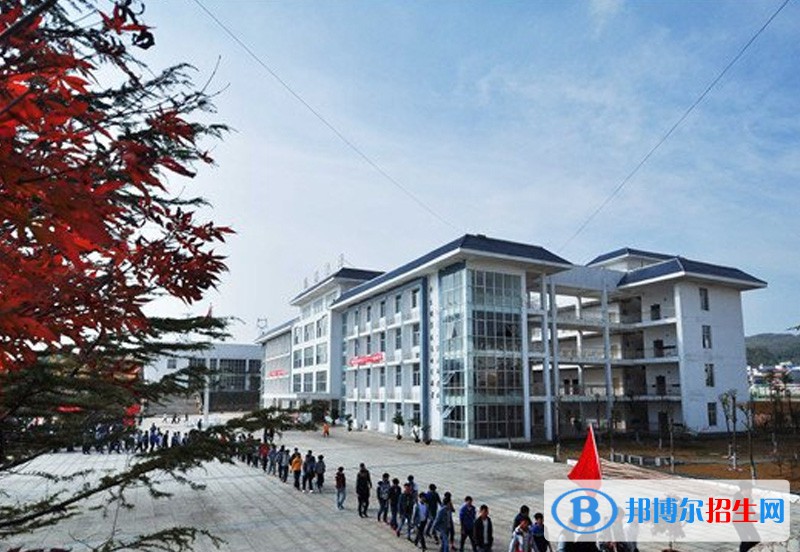 src=http://qirb.com.cn/skin/zhaosheng/image/nopic.gif