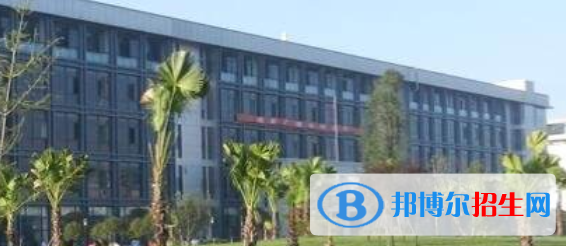 成都德圣中等職業(yè)學(xué)校2022年報(bào)名條件、招生要求、招生對(duì)象