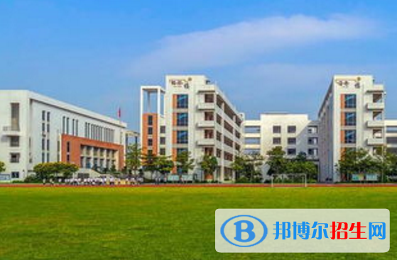 雙柏縣職業(yè)高級(jí)中學(xué)2022年招生辦聯(lián)系電話