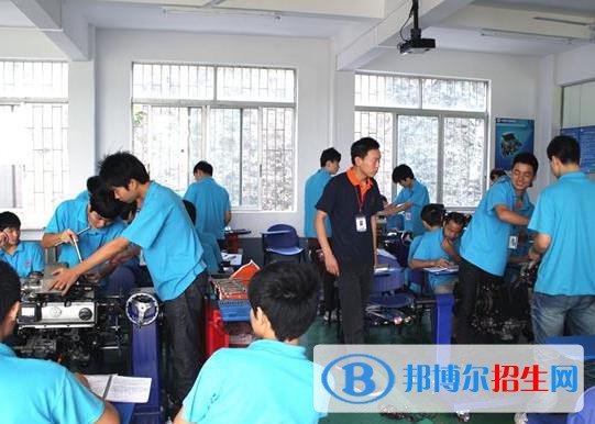 蘭州2022年初中生學汽修學校怎樣