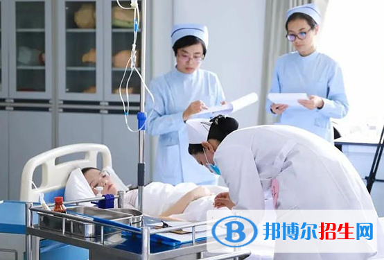 重慶2022年護(hù)理學(xué)校有哪些專(zhuān)業(yè)最好