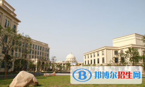 麗江市技工學校2022年報名條件、招生要求、招生對象