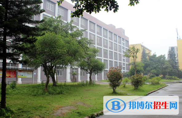 云南省林業(yè)高級技工學(xué)校2022年報名條件、招生要求、招生對象