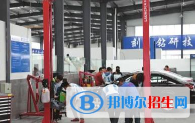 蘭州2022年汽修學校報名方式