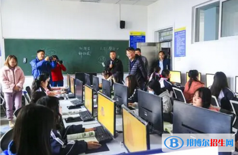 鎮(zhèn)雄縣職業(yè)高級中學2022年有哪些專業(yè)