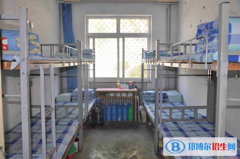 石家莊路翔鐵路中等專業(yè)學(xué)校2022年宿舍條件
