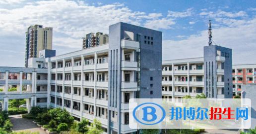 個舊市第一高級中學(xué)2022年報名條件、招生要求、招生對象
