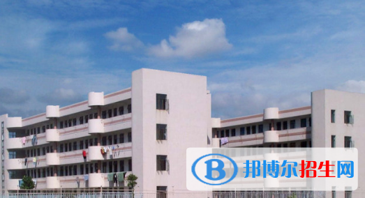 個(gè)舊市第一高級中學(xué)2022年招生辦聯(lián)系電話