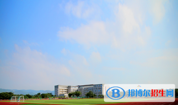 重慶工貿(mào)高級(jí)技工學(xué)校2022年報(bào)名條件、招生要求、招生對(duì)象