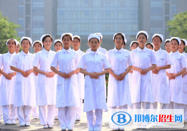 重慶2022年去護(hù)理學(xué)校學(xué)什么專業(yè)好
