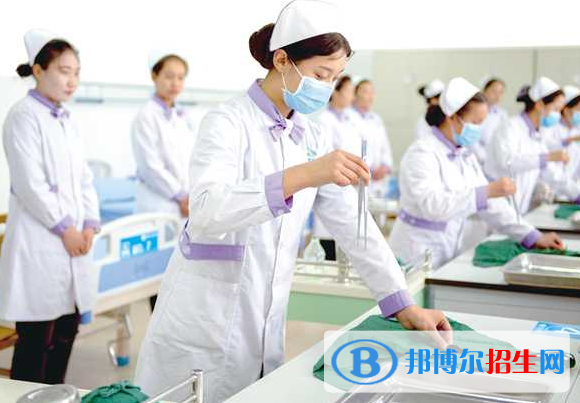 重慶2022年讀護理學校有什么專業(yè)