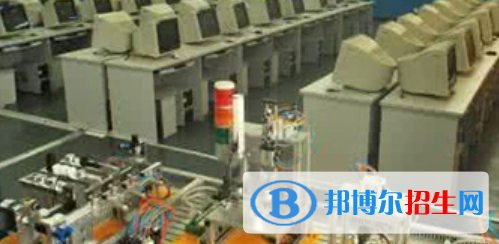 四川省工業(yè)設(shè)備安裝技工學(xué)校2022年學(xué)費(fèi)、收費(fèi)多少