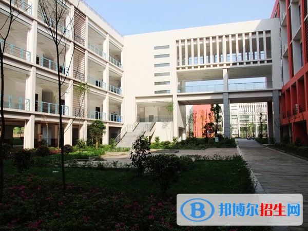 安平綜合職業(yè)技術(shù)學(xué)校2022年報名條件、招生要求、招生對象